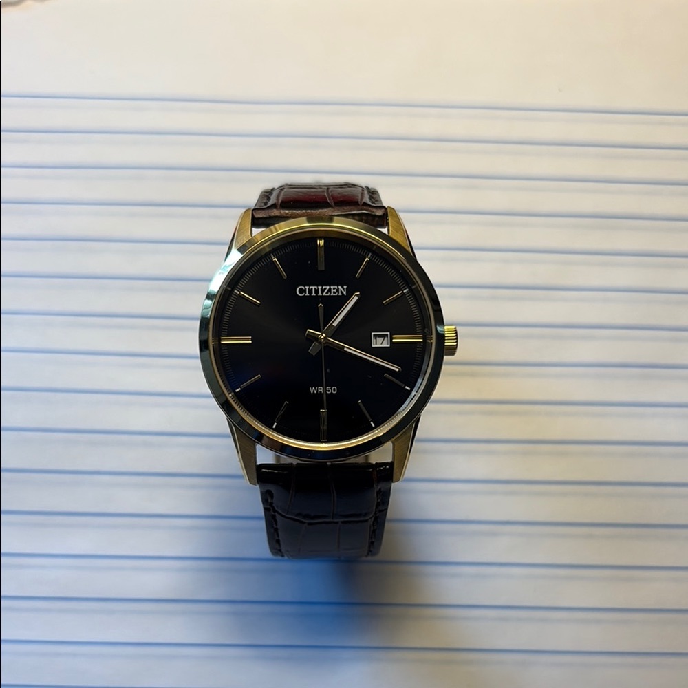 Like New Citizen Black Dial Gold Case Leather Strap Watch